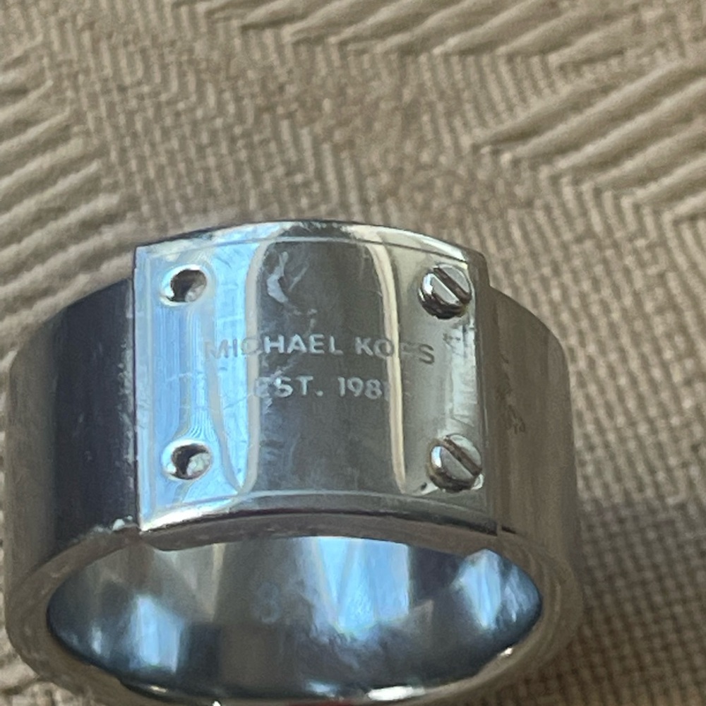 Michael Kors Silver signet ring size 8